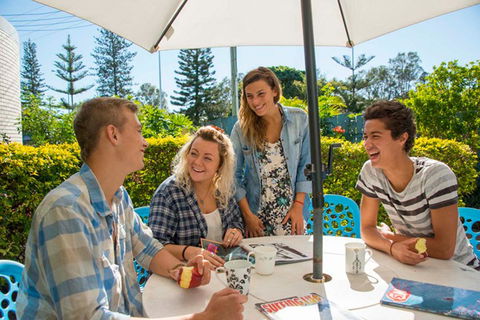 Coolangatta YHA - Kirra Beach, Gold Coast - New South Wales Tourism  5