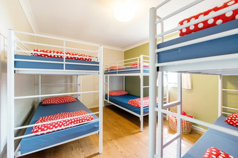 Mt Lofty YHA - New South Wales Tourism  3