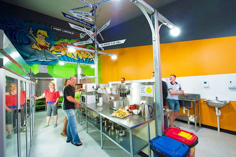Port Lincoln YHA - New South Wales Tourism  4