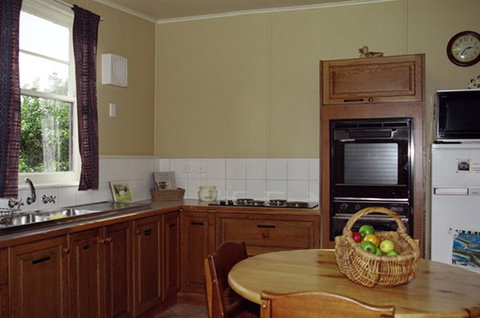 Foster YHA - New South Wales Tourism  2