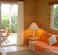 Shoreline Apartments Woodgate Beach - New South Wales Tourism 