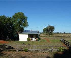 Charleville Bush Caravan Park And Cottage - New South Wales Tourism  0