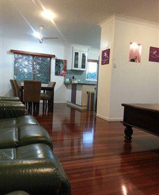Mackay Holiday Home - New South Wales Tourism  0