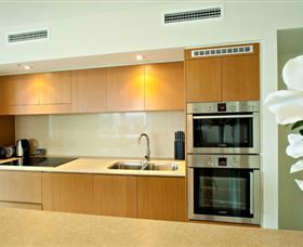 Lanai Riverside Apartments - New South Wales Tourism  1