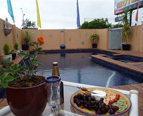 Blue Pelican Motel - New South Wales Tourism  1
