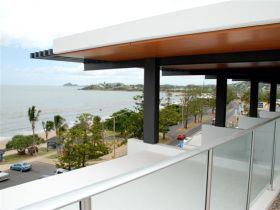 Echelon Apartments Yeppoon - New South Wales Tourism  3