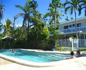 Absolute Backpackers Mission Beach - New South Wales Tourism  0