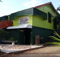 On the Wallaby Lodge - New South Wales Tourism 