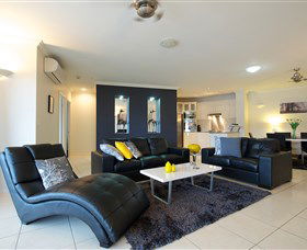 Jack And Newell Cairns Holiday Apartments - New South Wales Tourism  3