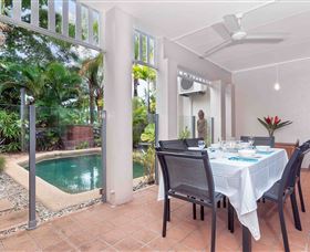 The Villas Palm Cove - New South Wales Tourism  3