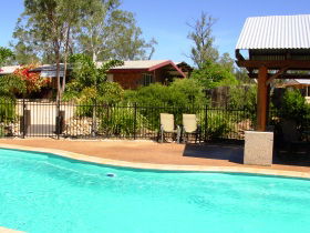 Rubyvale Motel And Holiday Units - New South Wales Tourism  0