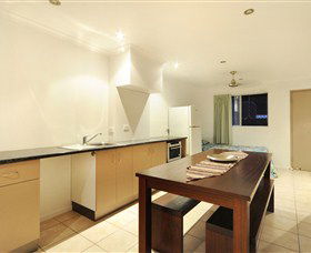 Airlie Beach Motor Lodge - New South Wales Tourism  1
