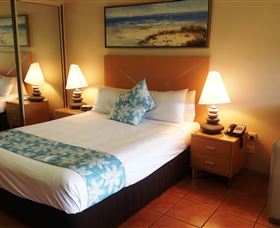 At Boathaven Spa Resort - New South Wales Tourism  2