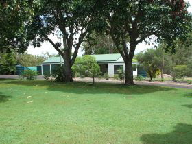 Bungadoo Country Cottage - New South Wales Tourism  0