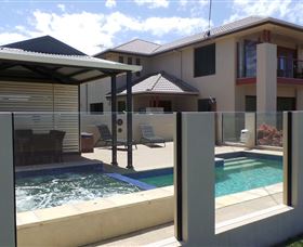 Ocean Paradise Holiday House - New South Wales Tourism  0