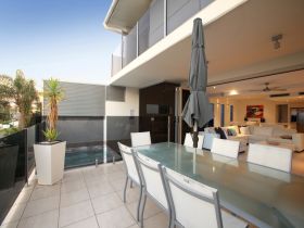 Alex Beach House - New South Wales Tourism  1