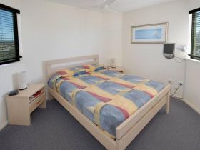 Malibu Mooloolaba - New South Wales Tourism  3