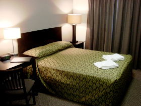Redcliffe Motor Inn - New South Wales Tourism  2