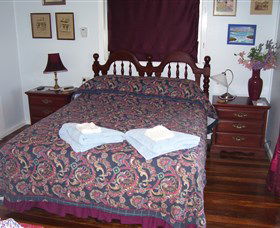 Boonah Hilltop Cottage - New South Wales Tourism  0