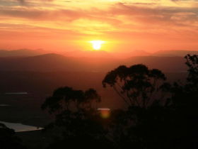 Avocado Sunset Bed And Breakfast - New South Wales Tourism  1
