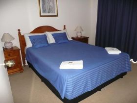 Pelican Cove Apartments - New South Wales Tourism  2