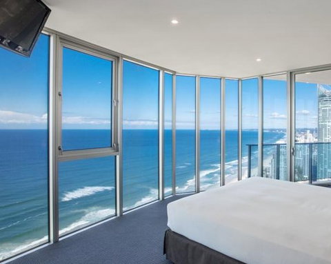 Hilton Surfers Paradise - New South Wales Tourism  1