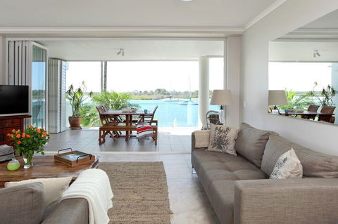Noosa Quays - New South Wales Tourism  4