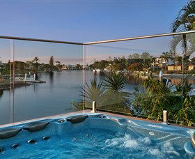 Sanctuary On Water Elite Holiday Home - New South Wales Tourism  0