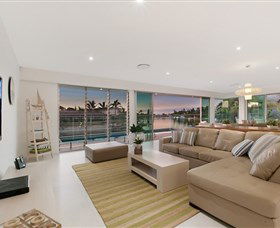 Sanctuary On Water Elite Holiday Home - New South Wales Tourism  1