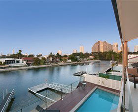 Xanadu Waterfront Elite Holiday Home - New South Wales Tourism  1