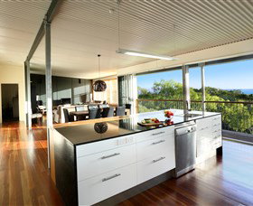 Eliza Fraser Lodge - New South Wales Tourism  1