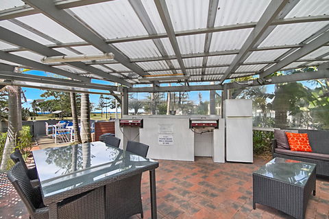 Sandpiper Apartments Broadbeach - New South Wales Tourism  4