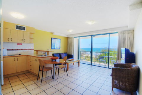 Grand Palais Beachside Resort - New South Wales Tourism  4