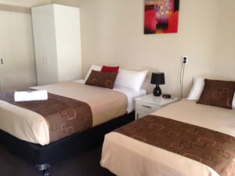Kalua Motel - New South Wales Tourism  24