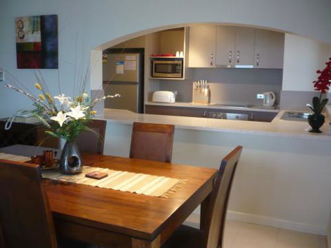 Coral Towers Holiday Suites - New South Wales Tourism  9