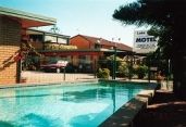 Lake Front Motel - New South Wales Tourism  10