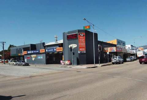 Hermit Park Hotel - New South Wales Tourism  6