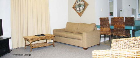 Aqua Villa Holiday Apartments - New South Wales Tourism  2
