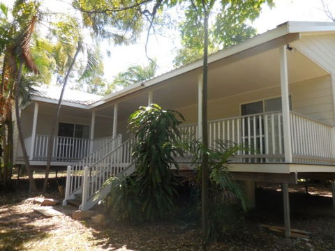 First National Real Estate Magnetic Island - New South Wales Tourism  1