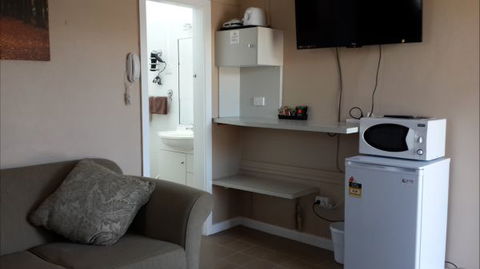 Amber Motel - New South Wales Tourism  7