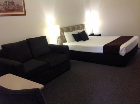 BEST WESTERN Cattle City Motor Inn - New South Wales Tourism  17