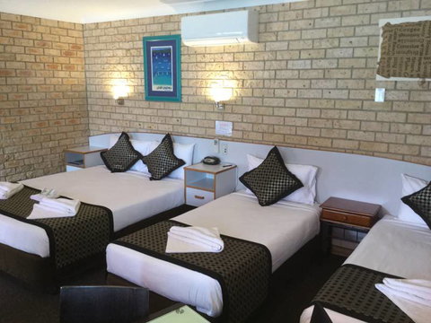 BEST WESTERN Kennedy Drive Motel - New South Wales Tourism  23