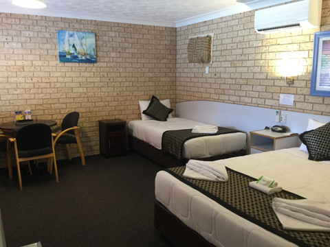 BEST WESTERN Kennedy Drive Motel - New South Wales Tourism  19