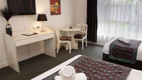 BEST WESTERN Ballina Island Motor Inn - New South Wales Tourism  1