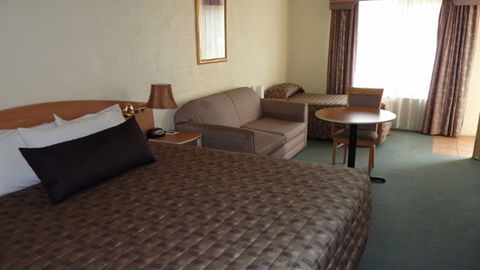 Best Western Coachman's Inn Motel - New South Wales Tourism  2