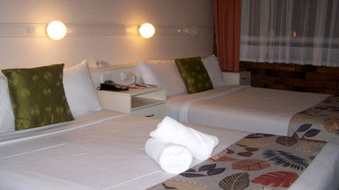 BEST WESTERN Parkside Motor Inn - New South Wales Tourism  0