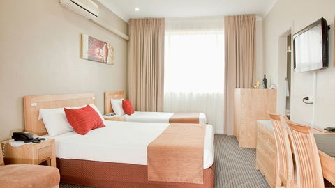 BEST WESTERN Endeavour Motel - New South Wales Tourism  6