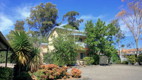 Travellers Motor Village - New South Wales Tourism  4