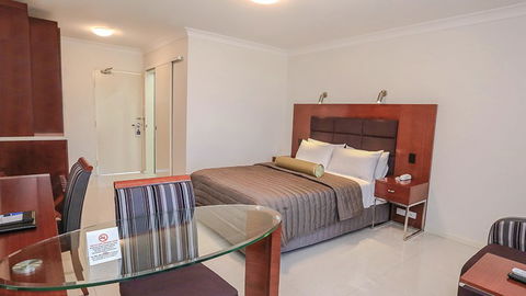 BEST WESTERN Casula Motor Inn - New South Wales Tourism  4