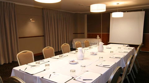 Best Western Sanctuary Inn - New South Wales Tourism  3